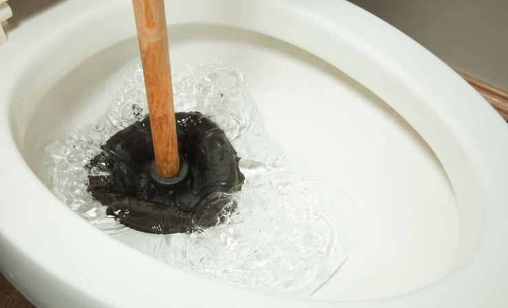 Clogged Toilet Plunging - T-Top Plumbing Co, Inc.